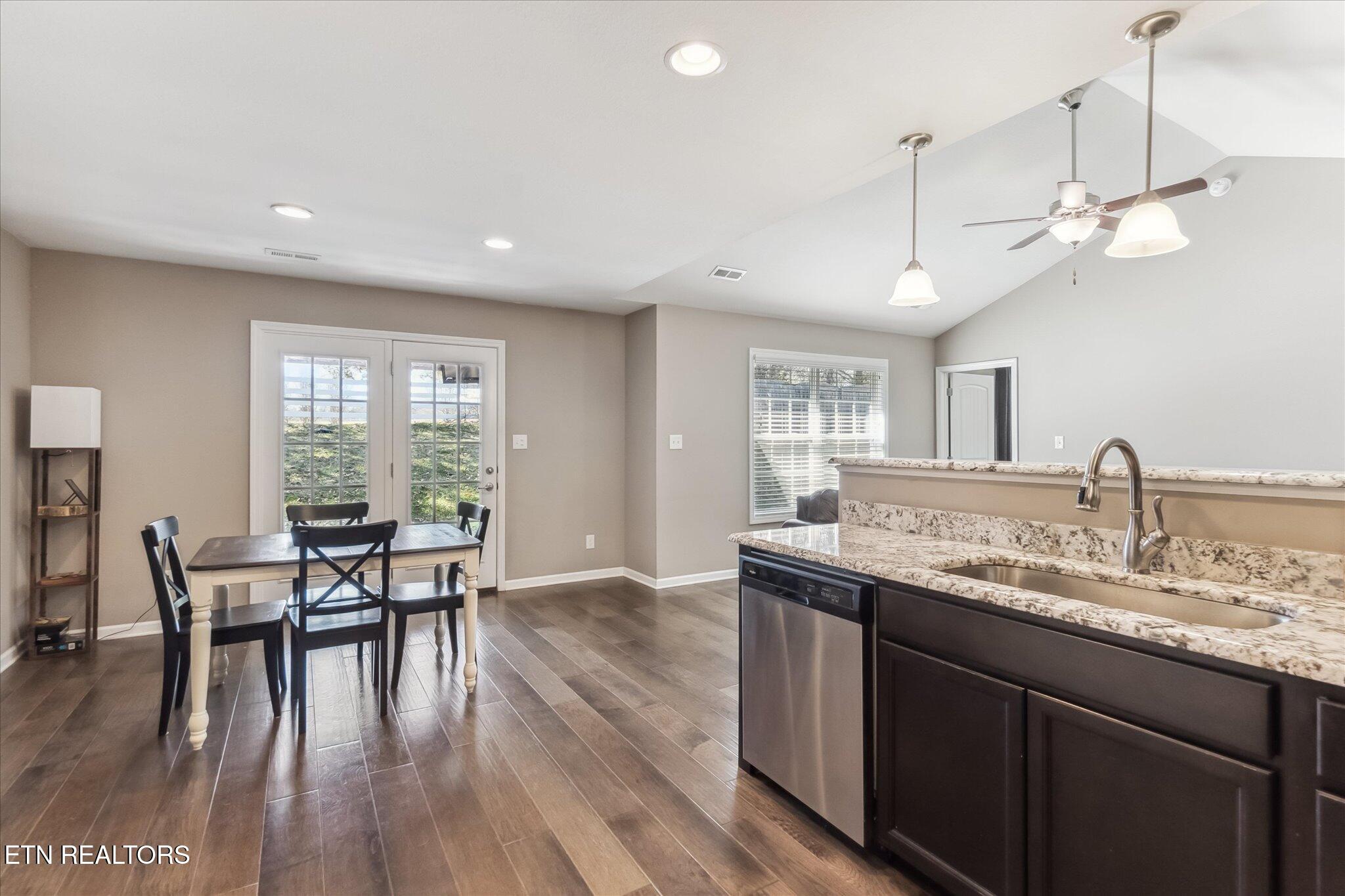 7423 Ladd Road Powell, TN 37849 - Photo 5 of 20 Kitchen