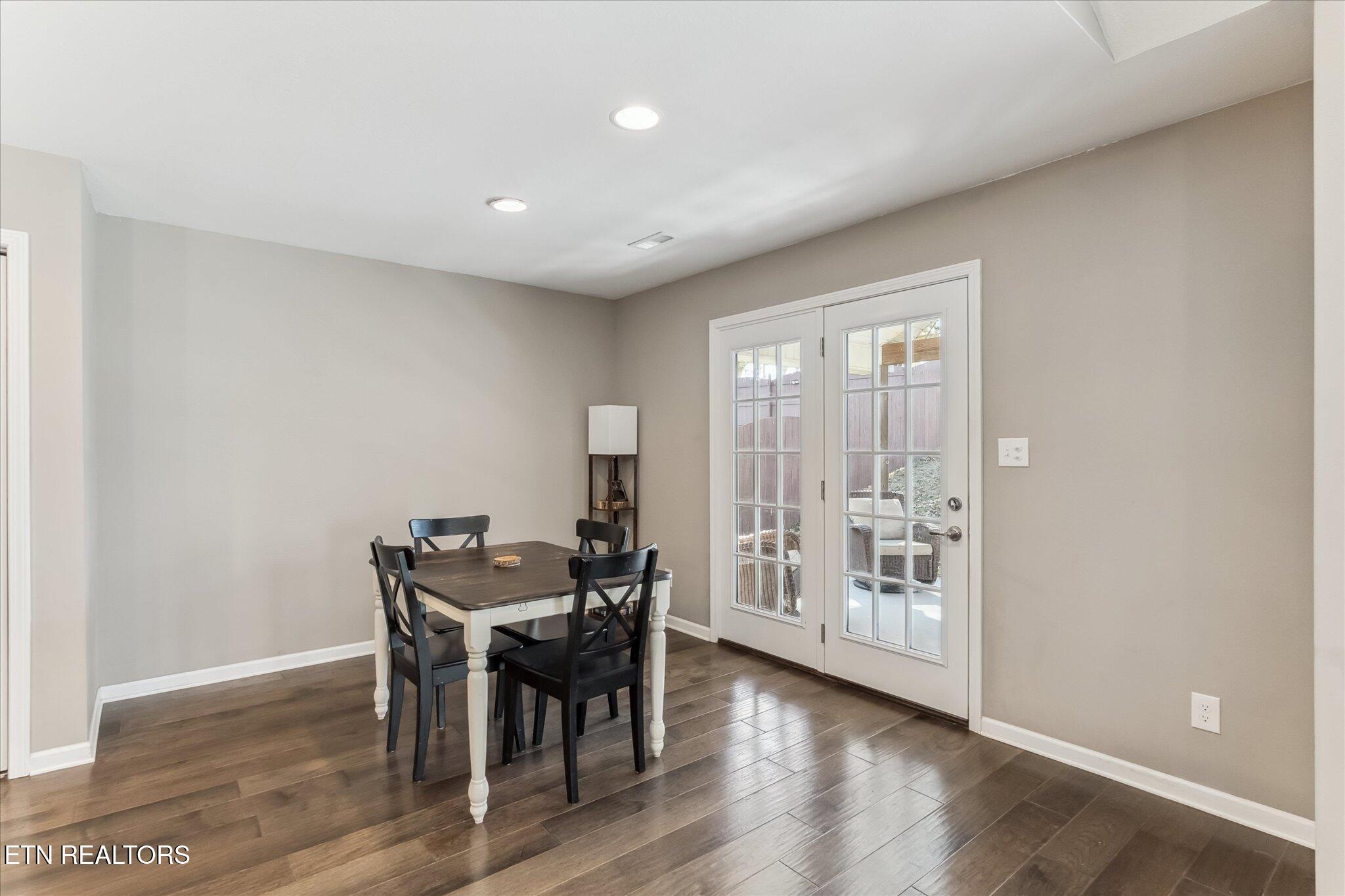 7423 Ladd Road Powell, TN 37849 - Photo 6 of 20 Eat-in