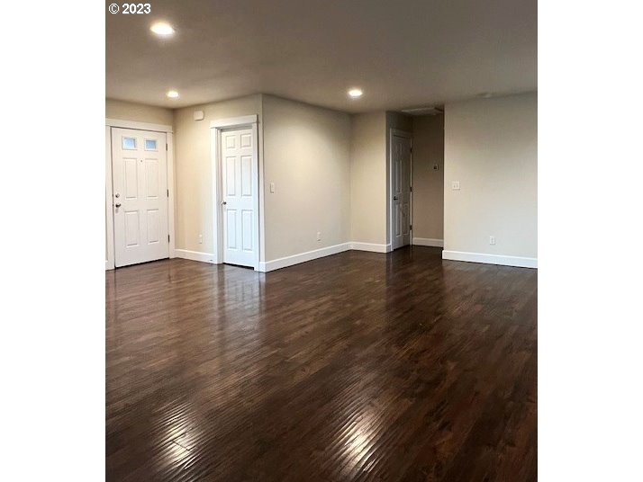 110 Streamside Lane Winston, OR 97496 - Photo 2 of 22 Gallery Image 2