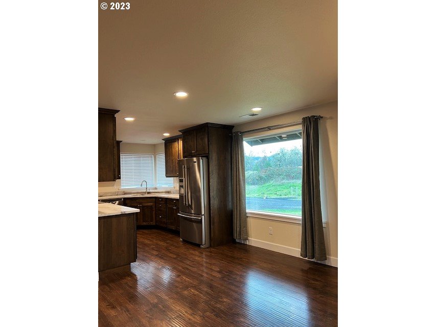 110 Streamside Lane Winston, OR 97496 - Photo 4 of 22 Gallery Image 4