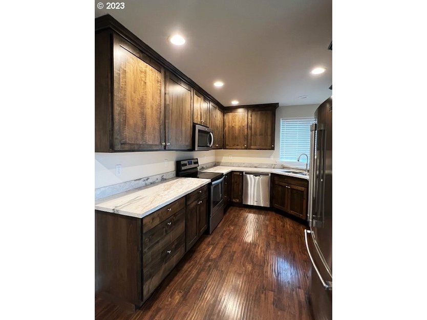 110 Streamside Lane Winston, OR 97496 - Photo 7 of 22 Gallery Image 7