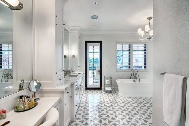 $13,995,000 | 2312 Appaloosa Trail, Wellington, FL 33414