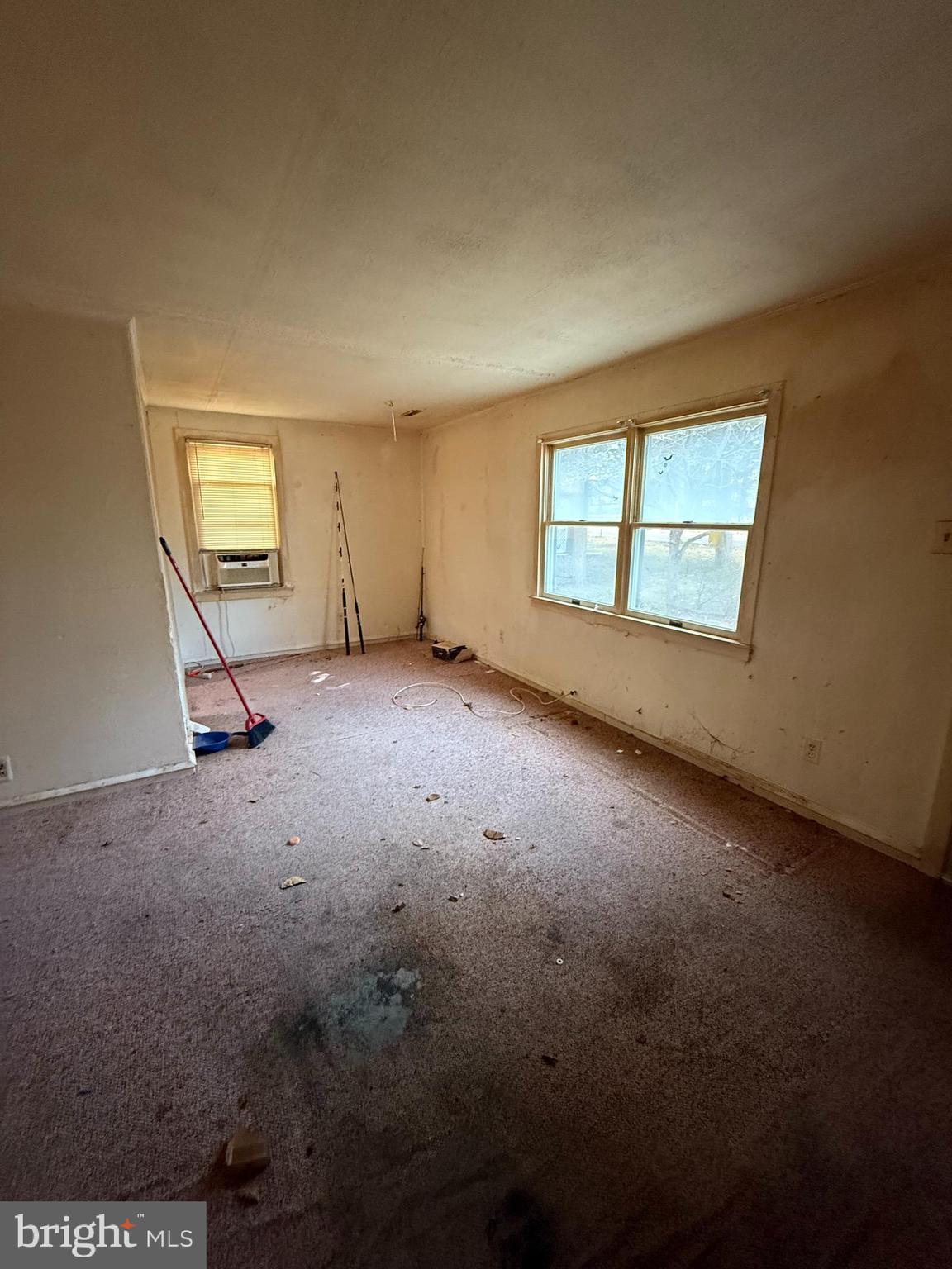 2136 Atco Avenue Atco, NJ 08004 - Photo 15 of 36 an empty room with windows