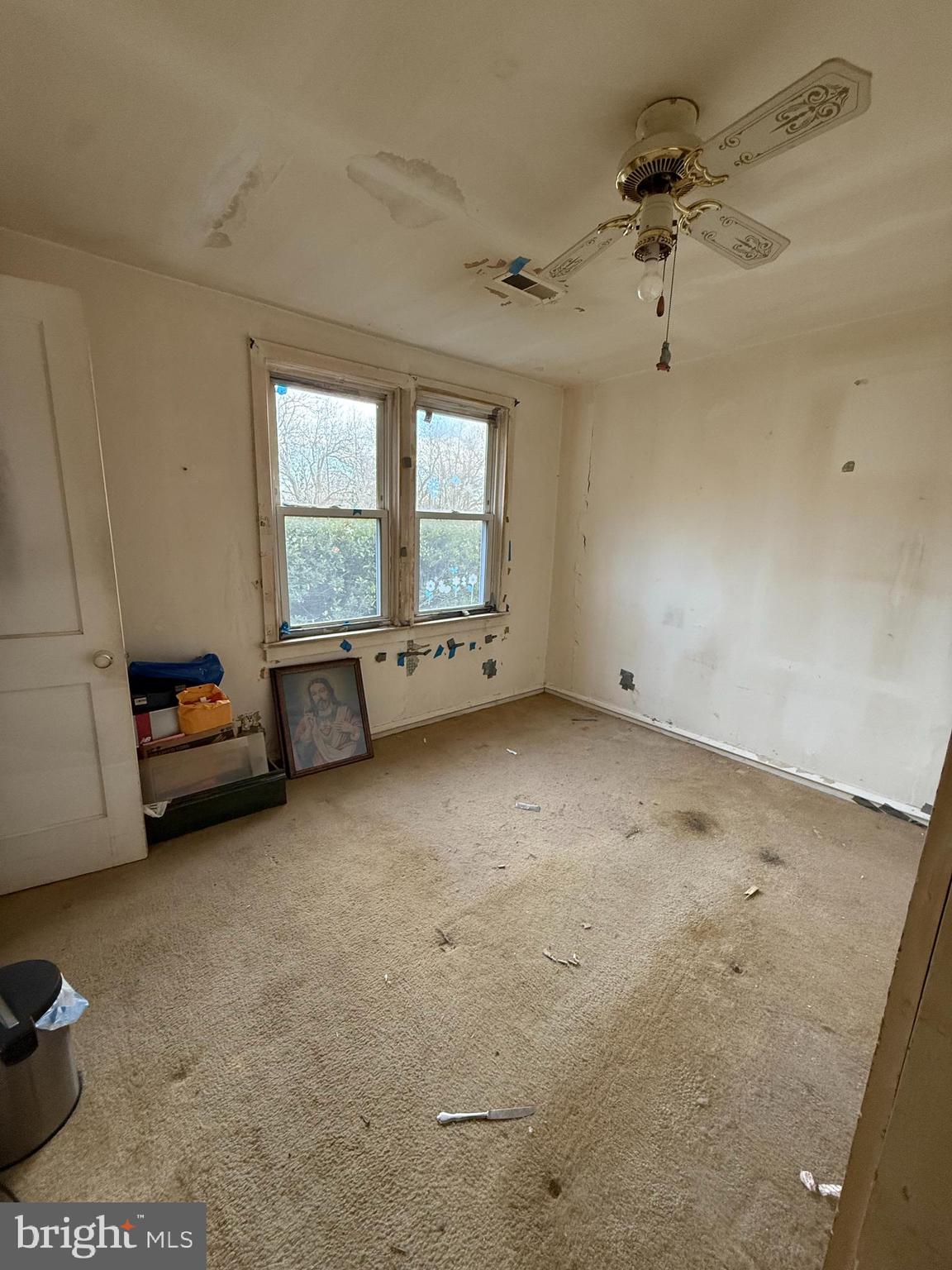 2136 Atco Avenue Atco, NJ 08004 - Photo 30 of 36 a view of an empty room with a window