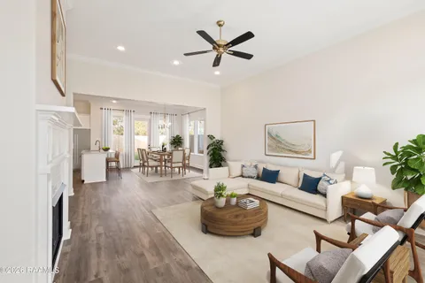 $305,000 | 238 Jagged Grove Lane, Youngsville, LA 70592