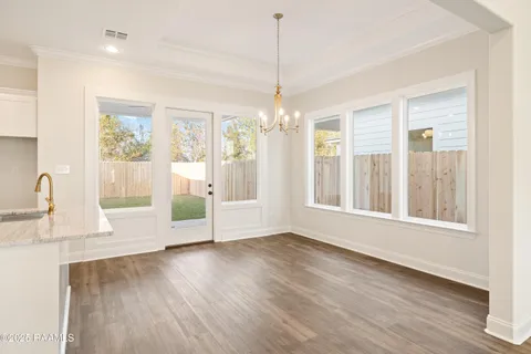 $305,000 | 238 Jagged Grove Lane, Youngsville, LA 70592