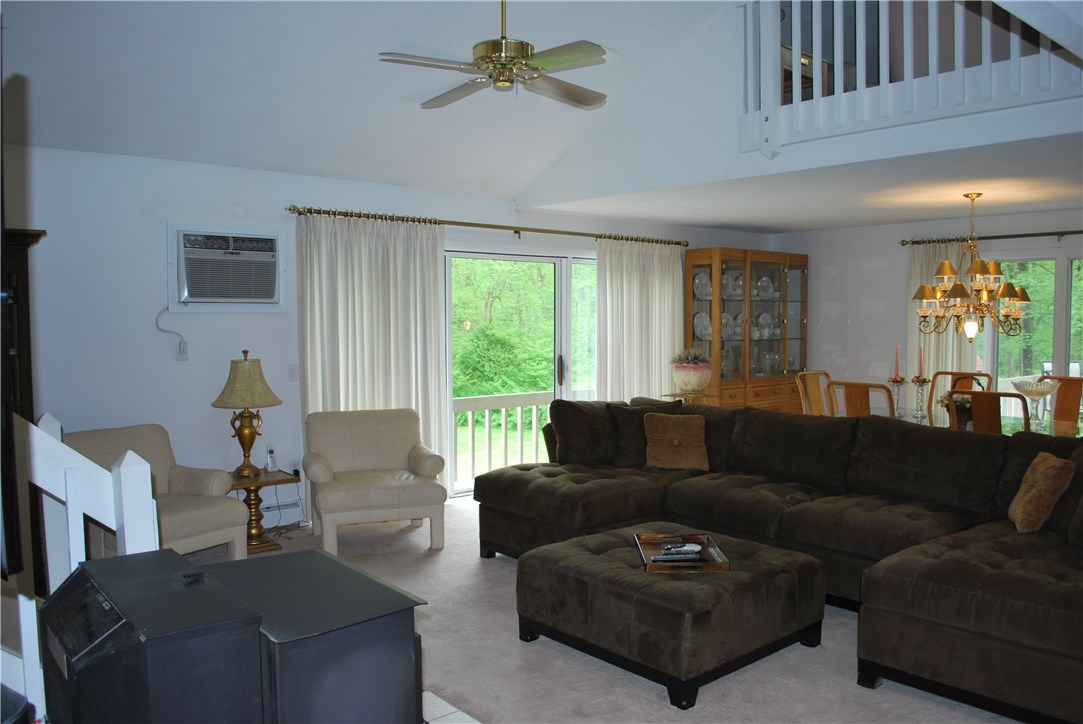 5 Rivet Drive Lincoln, RI 02865 - Photo 4 of 40