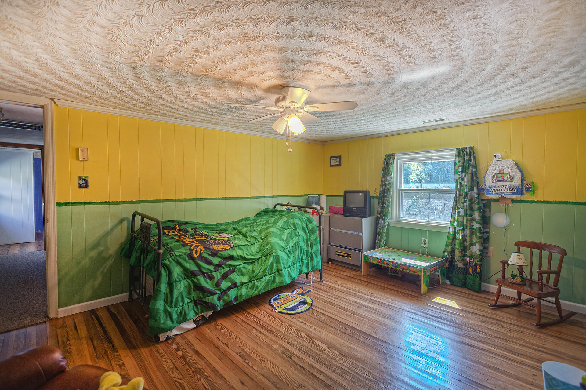 2669 Simmons Mill Road Thaxton, VA 24174 - Photo 13 of 34 Bedroom 2