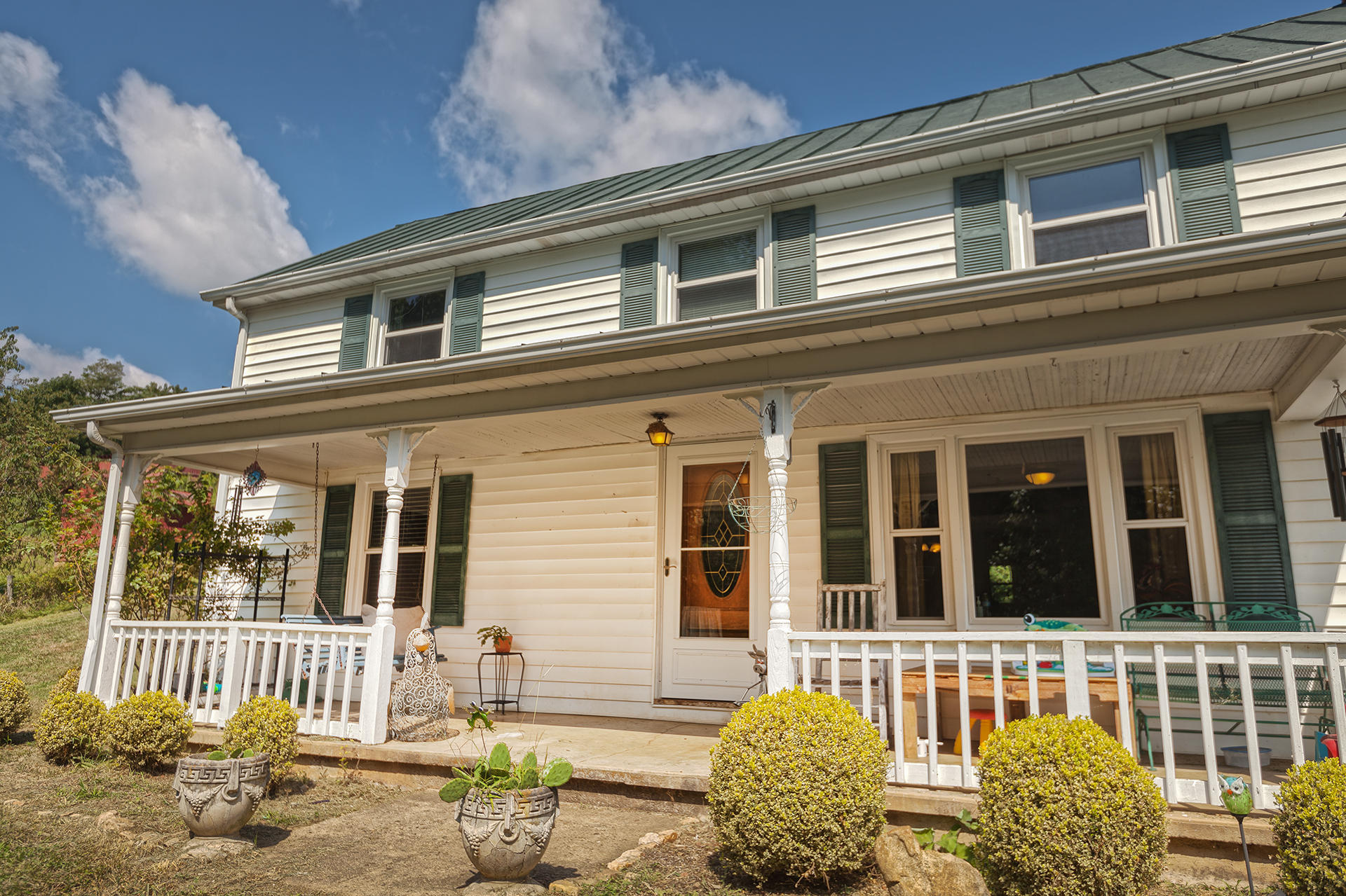 2669 Simmons Mill Road Thaxton, VA 24174 - Photo 19 of 34 Front view