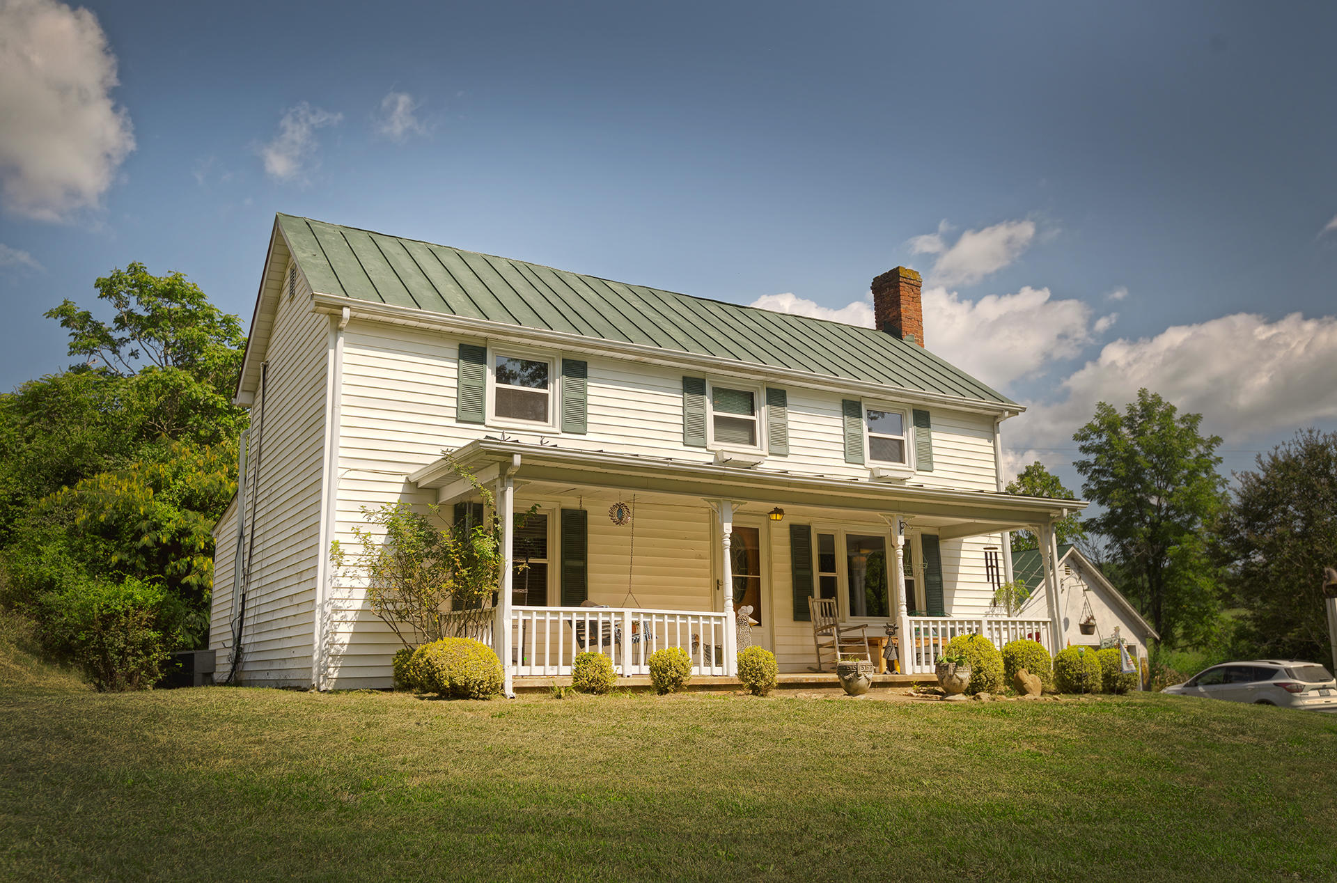2669 Simmons Mill Road Thaxton, VA 24174 - Photo 26 of 34 Front view