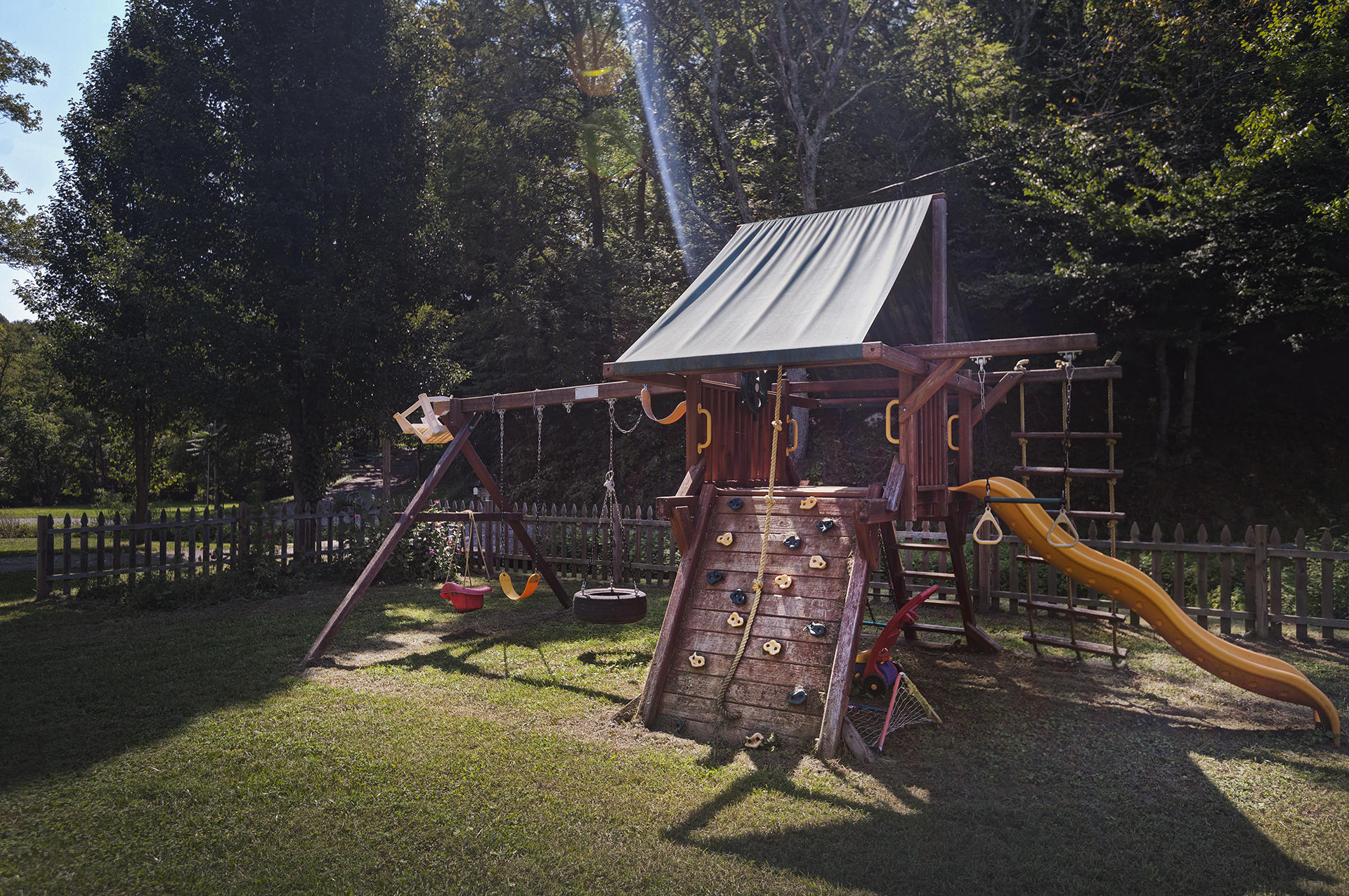 2669 Simmons Mill Road Thaxton, VA 24174 - Photo 27 of 34 Play area