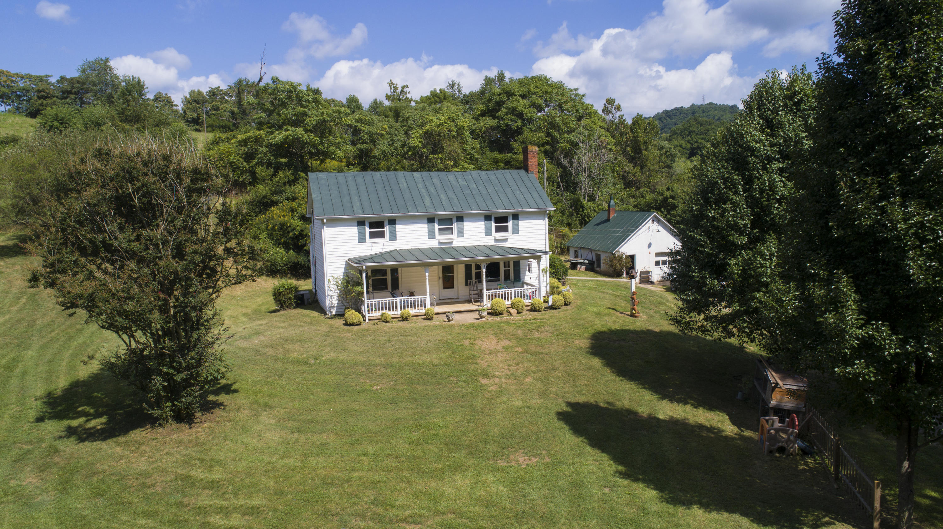 2669 Simmons Mill Road Thaxton, VA 24174 - Photo 29 of 34 drone-2