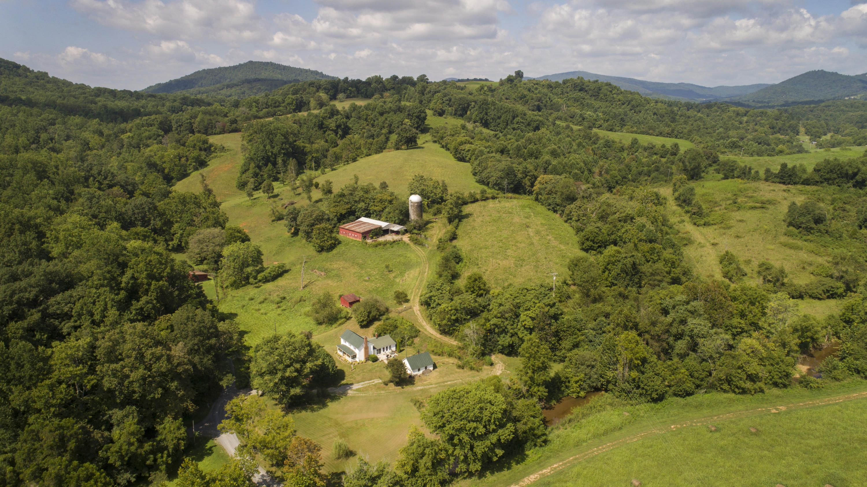 2669 Simmons Mill Road Thaxton, VA 24174 - Photo 33 of 34 drone-6