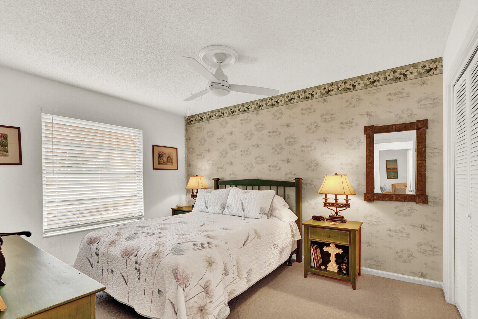 36 Saddleback Road Jupiter, FL 33469 - Photo 19 of 39 Guest Bedroom