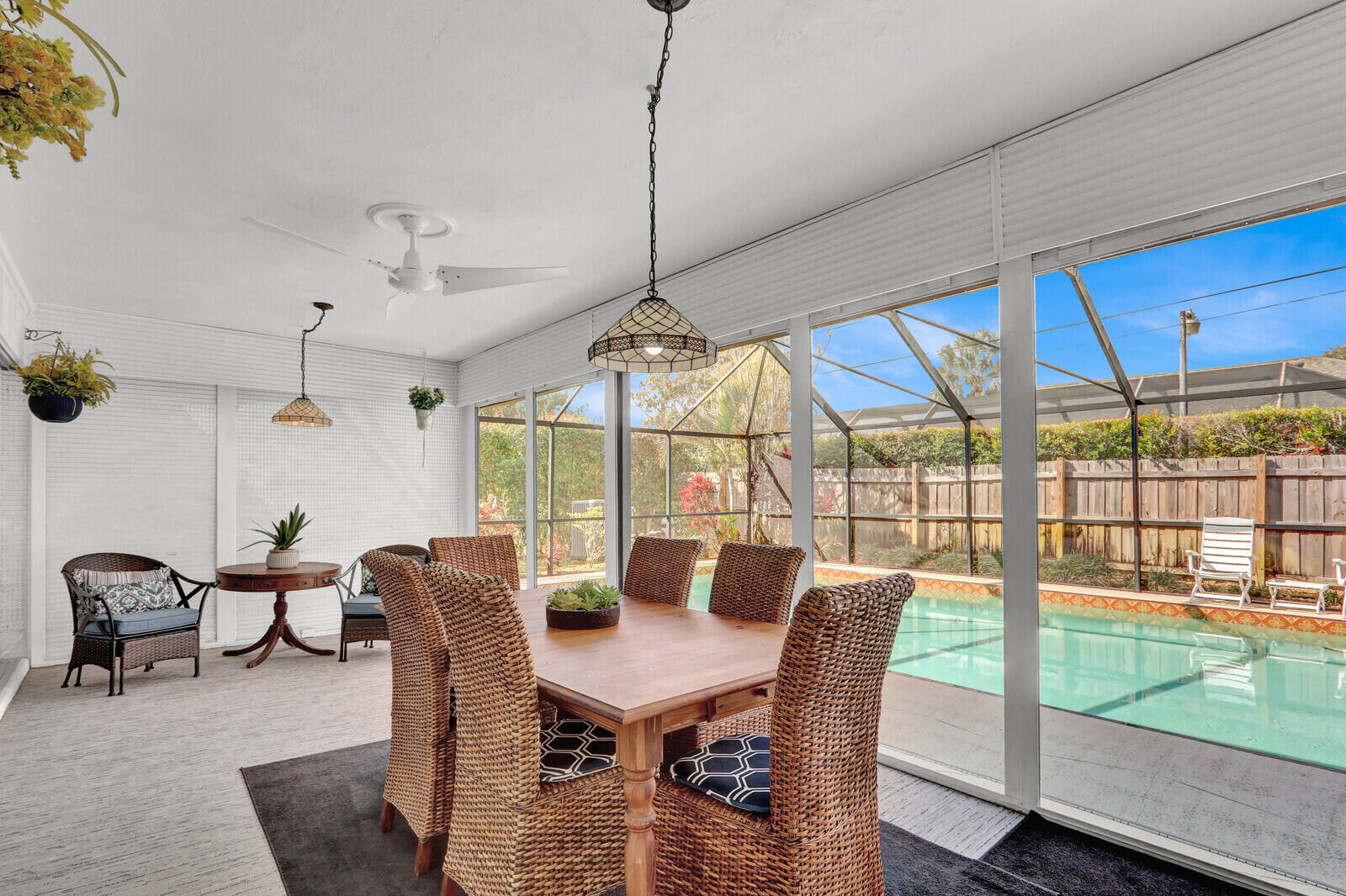 36 Saddleback Road Jupiter, FL 33469 - Photo 23 of 39 Covered & Screened Patio