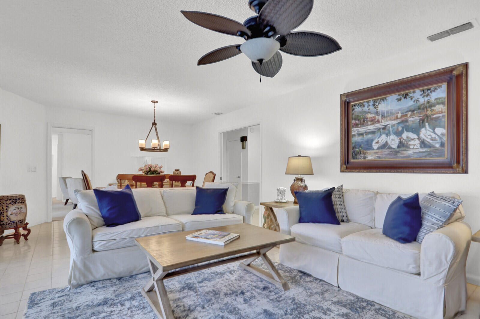 36 Saddleback Road Jupiter, FL 33469 - Photo 6 of 39 Living Room