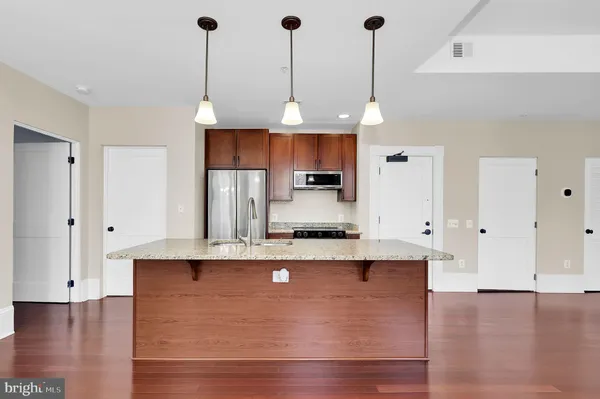 $350,000 | 9610 Dewitt Drive, Unit SH205, Silver Spring, MD 20910