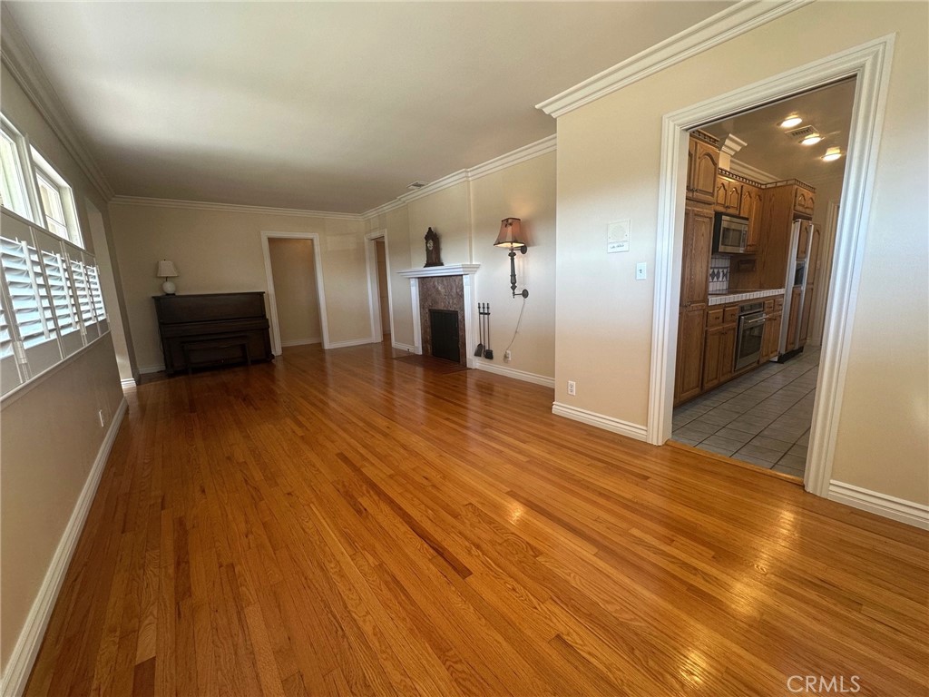 9861 Estrella Avenue Temple City, CA 91780 - Photo 8 of 50 Piano included