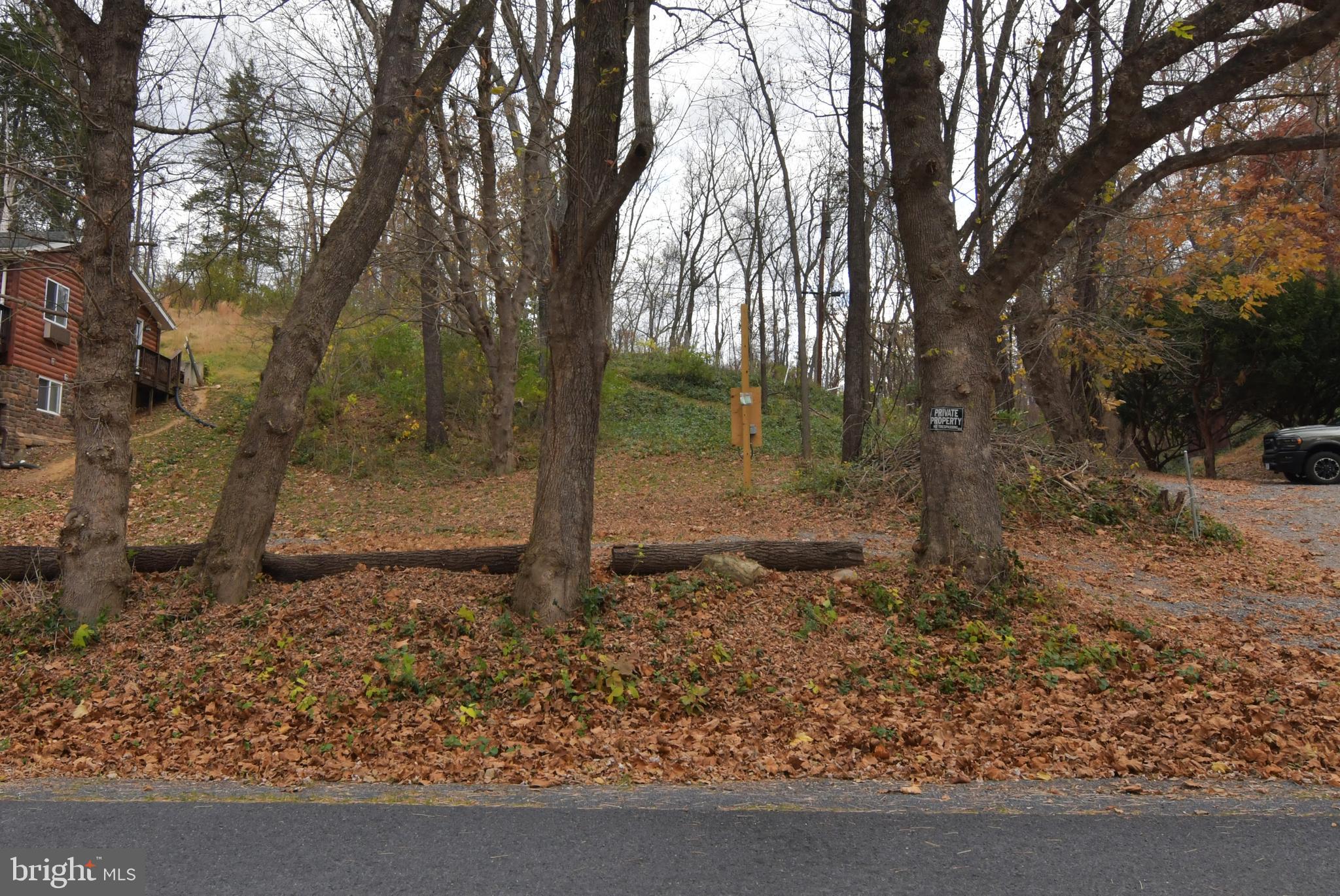 Lot D Lockes Mill Road Berryville, VA 22611 - Photo 25 of 29 a backyard of a house with lots of green space