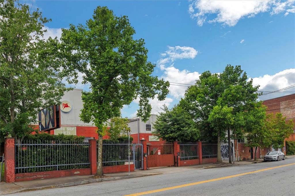 282 Walker Street Southwest Atlanta, GA 30313 - Photo 1 of 1 Gallery Image 1