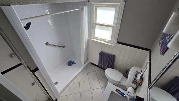 $3,600 | 231 Northeast 20th Avenue, Pompano Beach, FL 33060