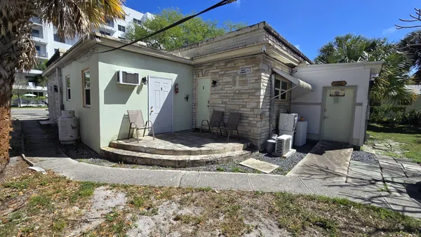 $3,600 | 231 Northeast 20th Avenue, Pompano Beach, FL 33060