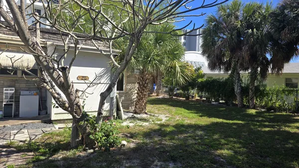 $3,600 | 231 Northeast 20th Avenue, Pompano Beach, FL 33060