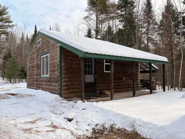 $115,500 | 256 Jackson Pond Road, Concord Township, ME 04920