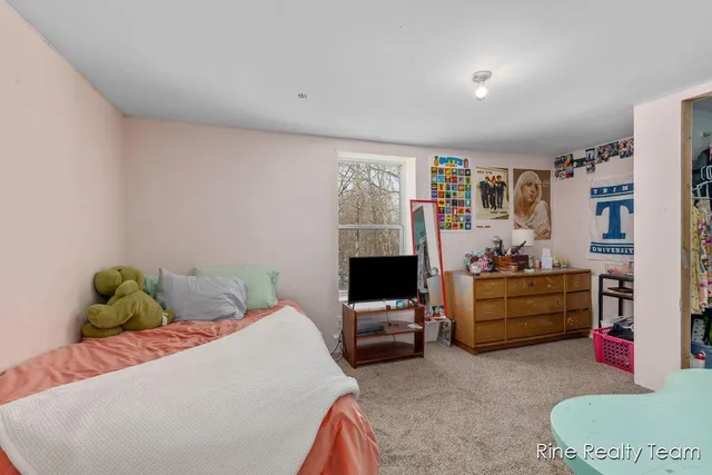 $215,000 | 321 East Fenton Street, Union City, MI 49094