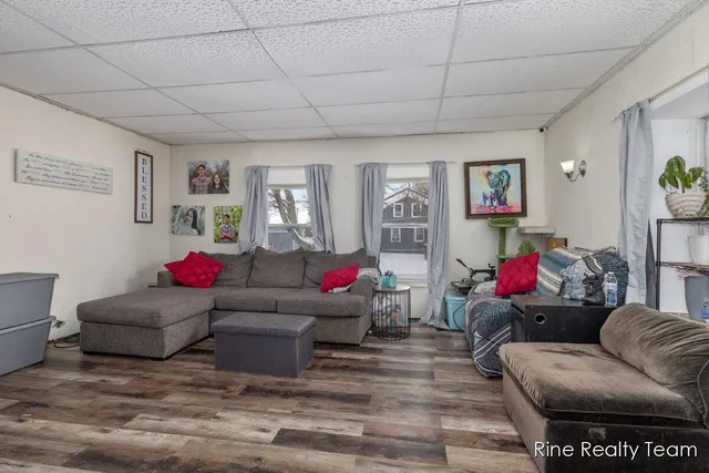 $215,000 | 321 East Fenton Street, Union City, MI 49094