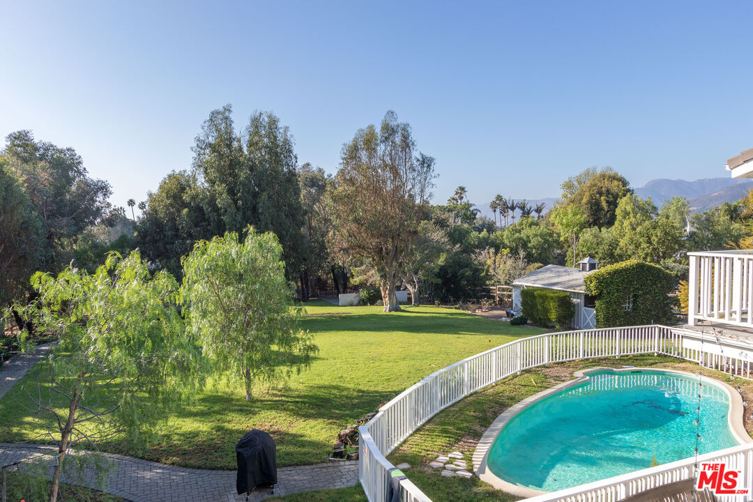 6557 Wandermere Road, Unit UPPER STE Malibu, CA 90265 - Photo 15 of 16