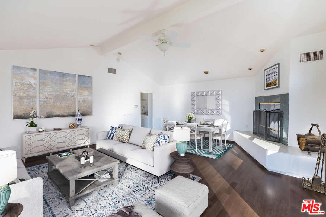 6557 Wandermere Road, Unit UPPER STE Malibu, CA 90265 - Photo 4 of 16
