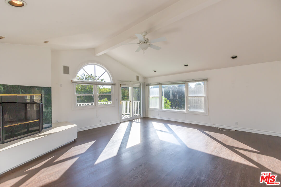 6557 Wandermere Road, Unit UPPER STE Malibu, CA 90265 - Photo 5 of 16