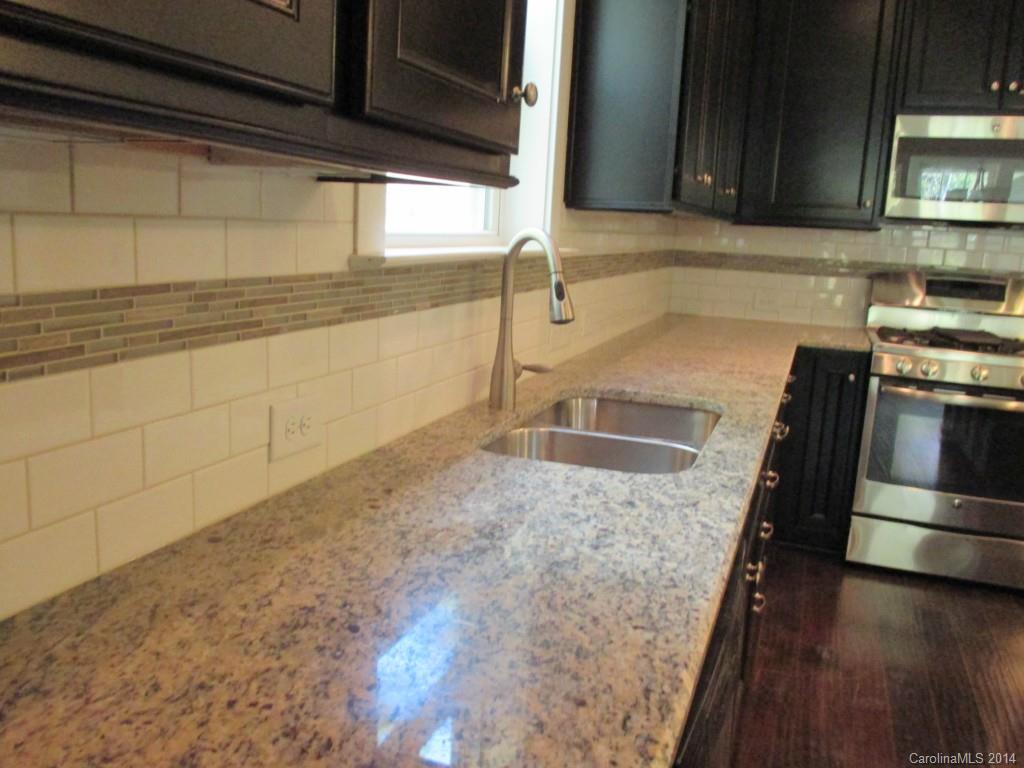 533 Channel Road, Unit 7 Lake Wylie, SC 29710 - Photo 3 of 3 Gallery Image 3