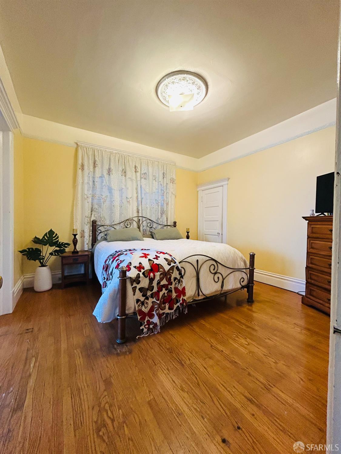 2436-2438 Bryant Street San Francisco, CA 94110 - Photo 7 of 19