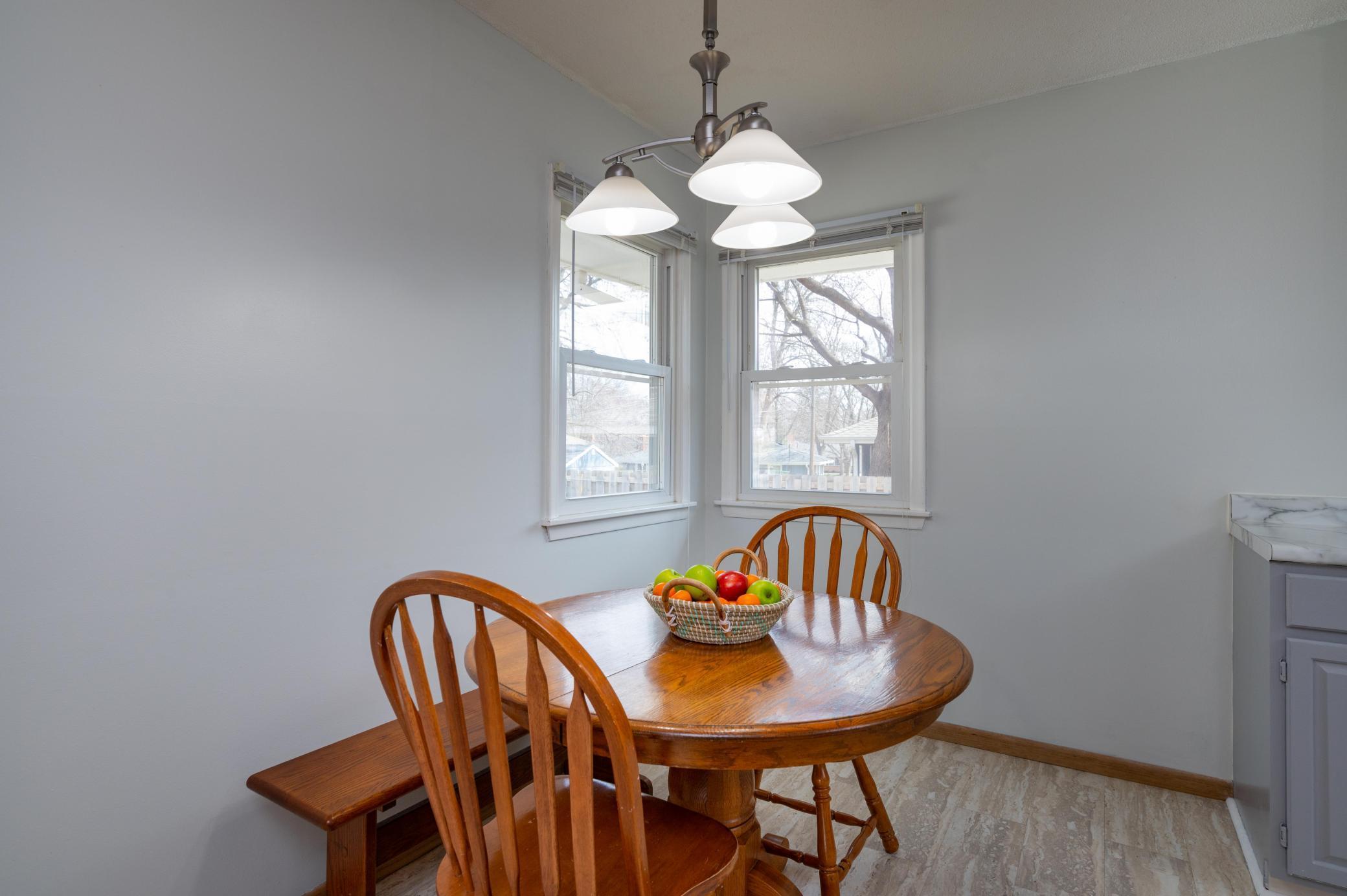 8549 Poplar Bridge Road Bloomington, MN 55437 - Photo 8 of 23