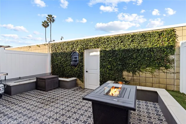 $849,900 | 12100 Montecito Road, Unit 70, Los Alamitos, CA 90720