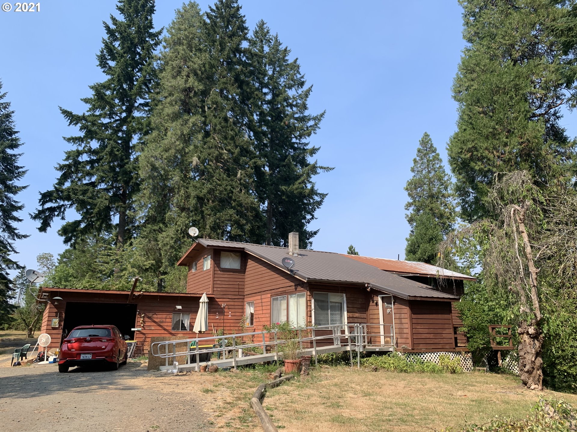80828 Beach Road Creswell, OR 97426 - Photo 1 of 32 Gallery Image 1