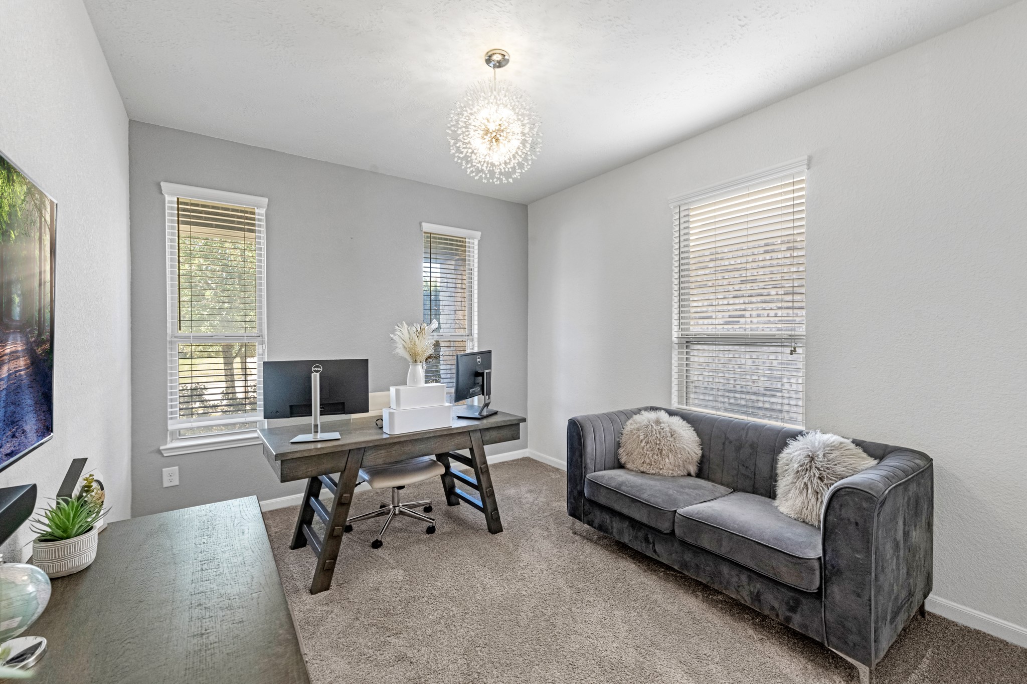 5126 Avondale Rise Street Katy, TX 77493 - Photo 6 of 28 The home office features large windows that give a fresh feel, this space promotes focus and creativity.