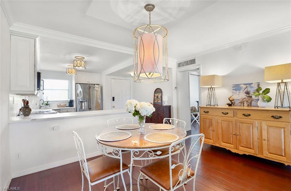 49 High Point Circle South, Unit 208 Naples, FL 34103 - Photo 7 of 22