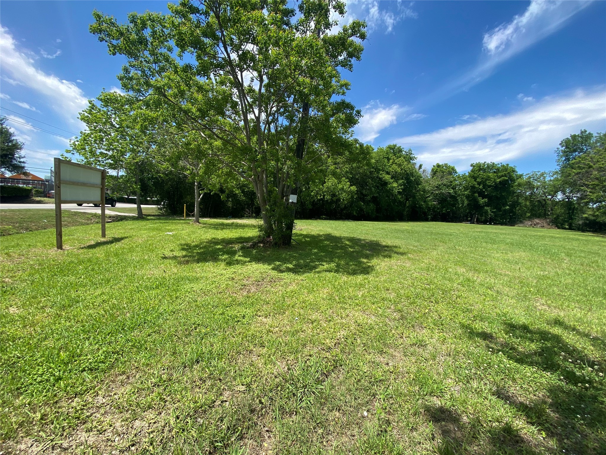 a view of an outdoor space and a yard