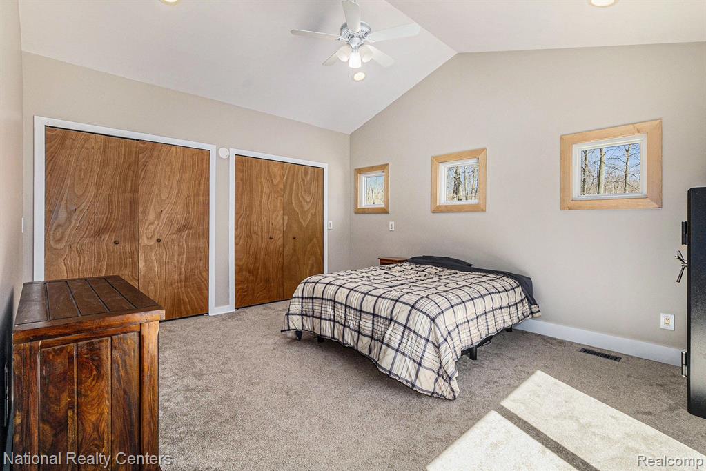 4060 Cullen Road Fenton, MI 48430 - Photo 20 of 32