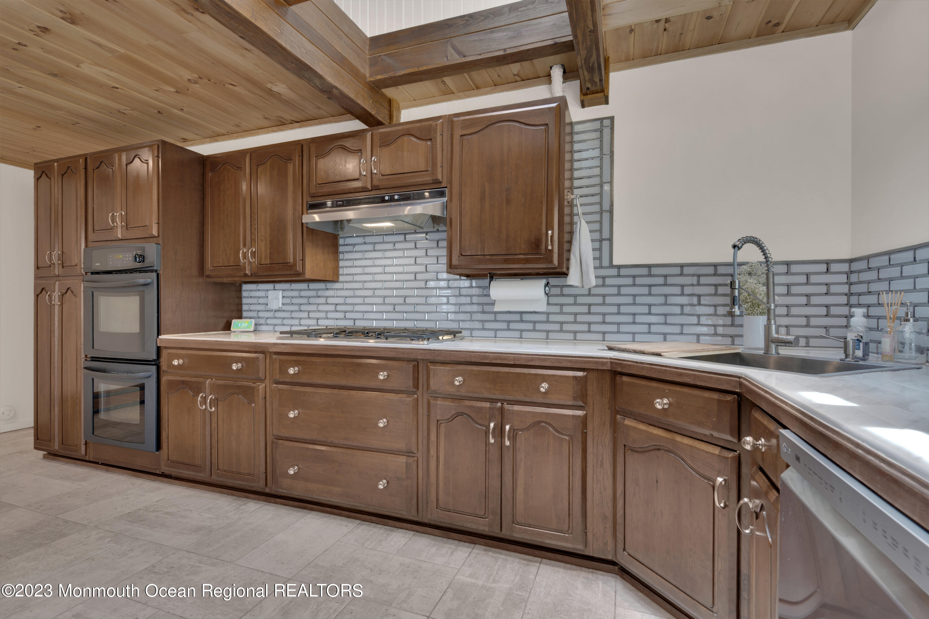 649 Hyson Road Jackson, NJ 08527 - Photo 18 of 67 019_dsc04652