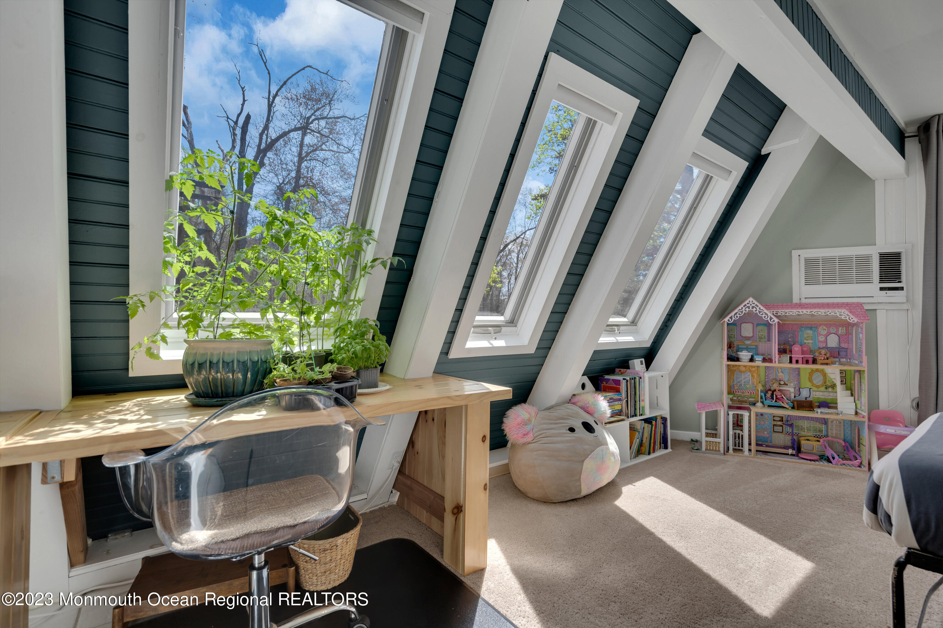 649 Hyson Road Jackson, NJ 08527 - Photo 50 of 67 a view of a dining room with furniture window and outside view
