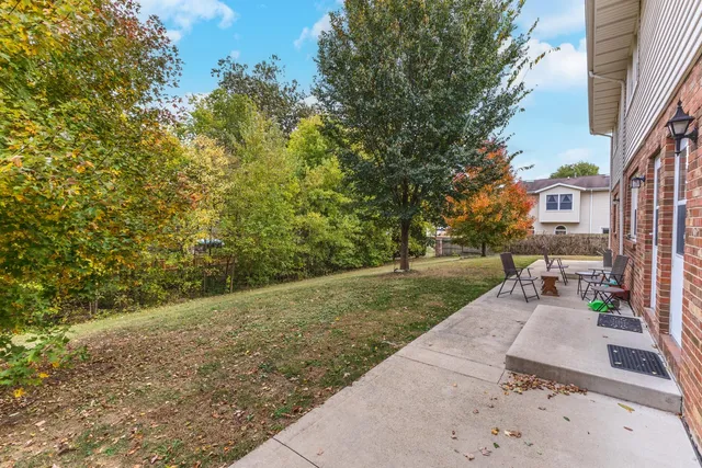 $135,000 | 105 East Lincoln Street, Unit K, Normal, IL 61761