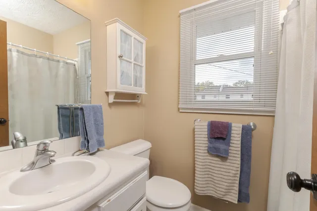 $135,000 | 105 East Lincoln Street, Unit K, Normal, IL 61761