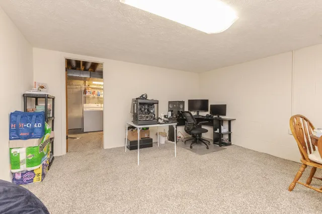 $135,000 | 105 East Lincoln Street, Unit K, Normal, IL 61761