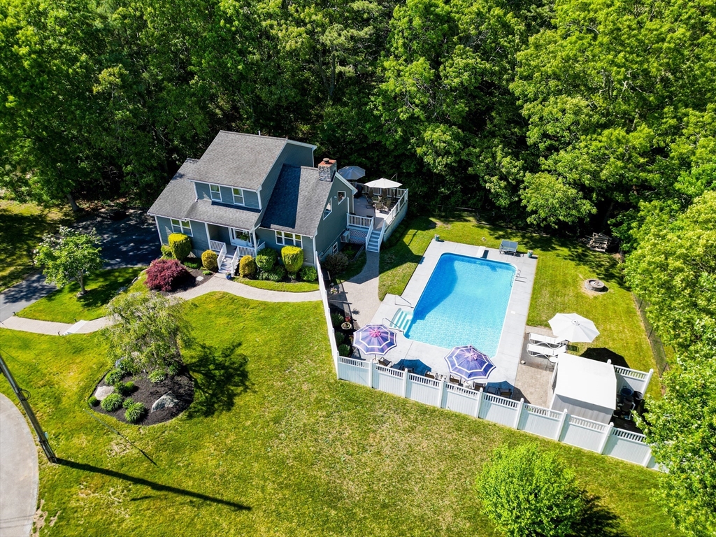 15 Heritage Road Acushnet, MA 02743 - Photo 2 of 42