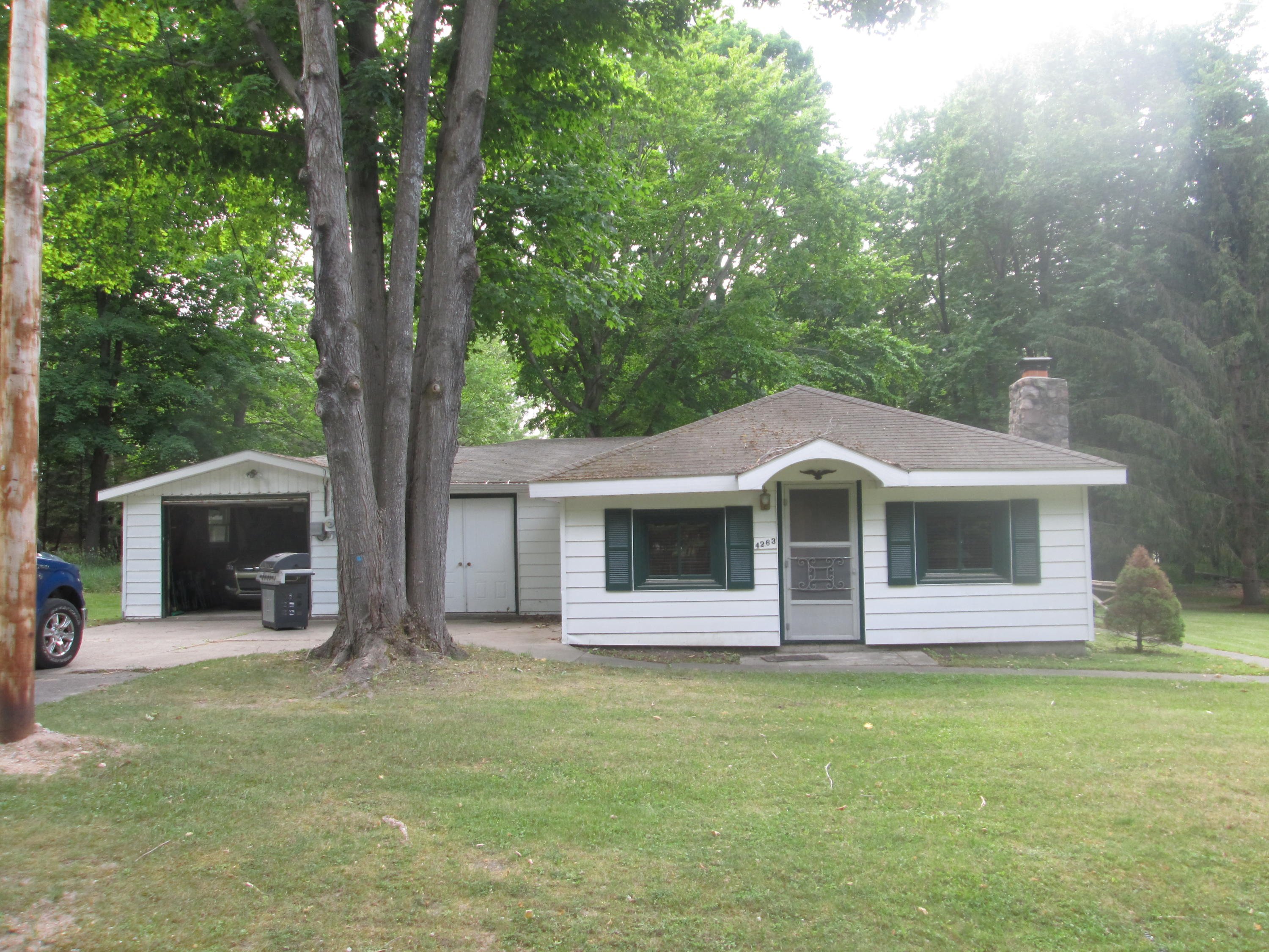 4263 Owl Road Lincoln, MI 48742 - Photo 2 of 23 Gallery Image 2