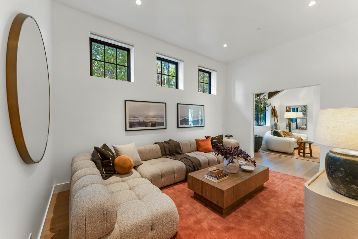 2243 Las Canoas Road Santa Barbara, CA 93105 - Photo 12 of 37 12 _ROY1717